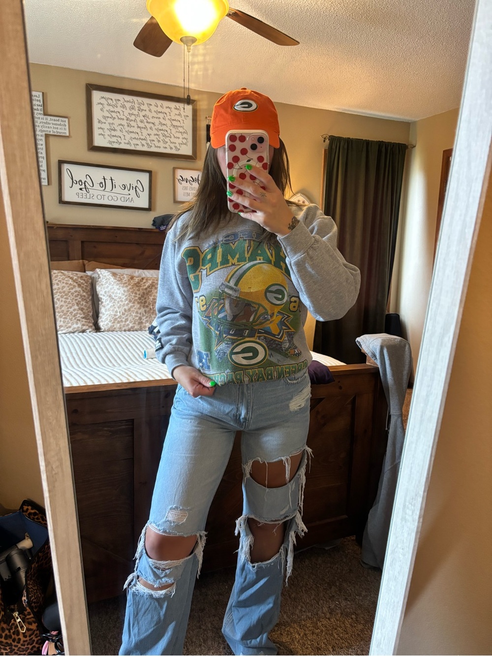 Gray greenbay packers Graphic Crewneck Sweatshirt - Women's small